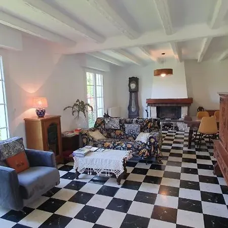 Maison Au Calme Avec Jardin Pres Du Chateau, Foret Et Plage Condette Exterior photo
